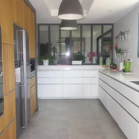 Avec Piscine Et Spacieux Pool House Pres Des Plages Et De La Rhune * Saint-Pée-sur-Nivelle