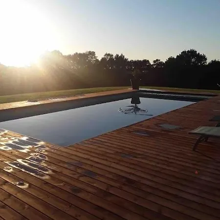 Avec Piscine Et Spacieux Pool House Pres Des Plages Et De La Rhune Villa Saint-Pee-sur-Nivelle